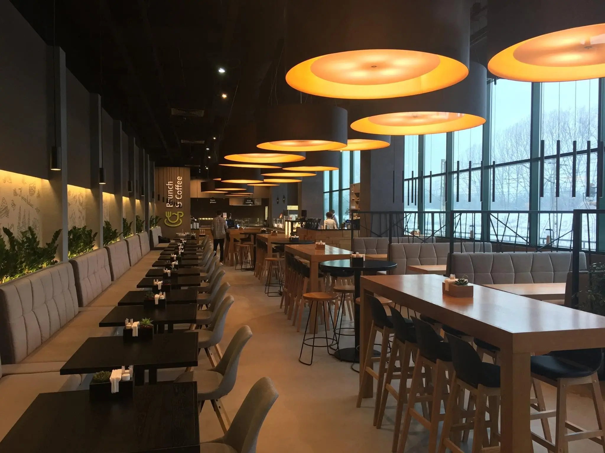 Brunch Coffee Restaurant, Brama Zachodnia — Warszawa, Ochota — Interior design