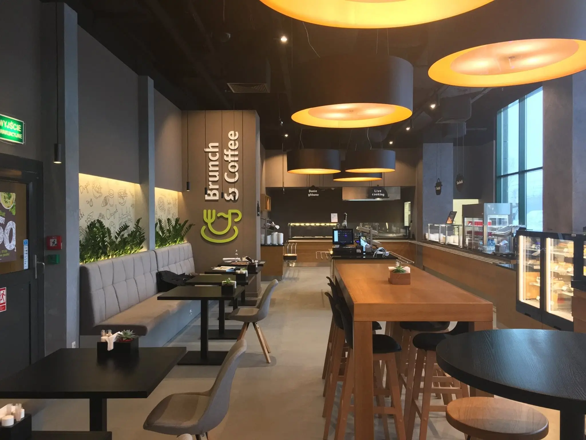 Brunch Coffee Restaurant, Brama Zachodnia — Warszawa, Ochota — Interior design